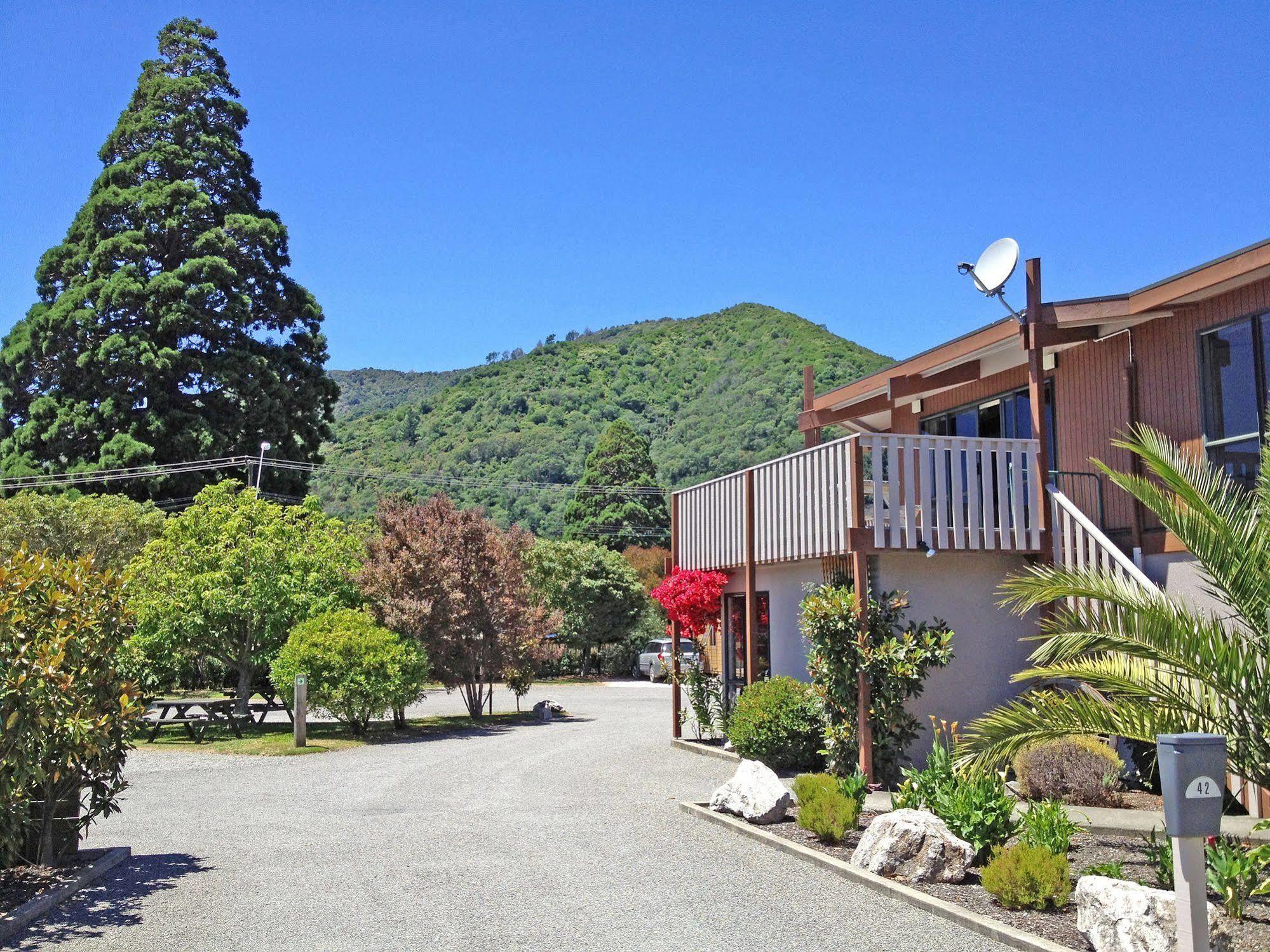 Picton Campervan Park Exterior foto